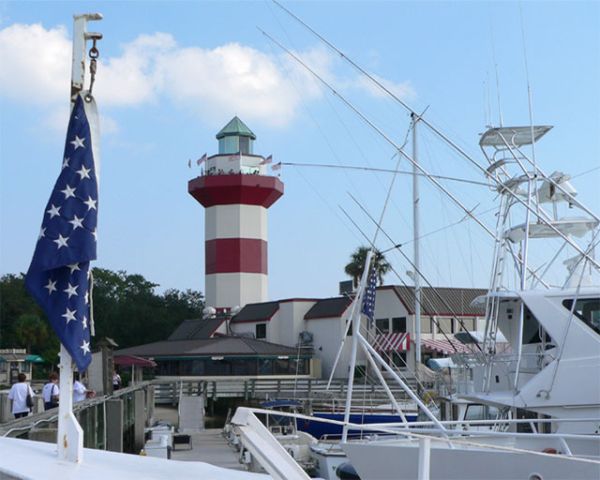 \"Flag-lighthouse